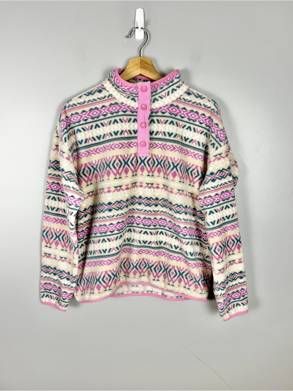 KYODAN Pink Patterned Fleece Pullover Size Medium Hiking Camping Cabin Granola